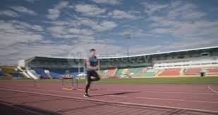 热刺官方：梁民革已被提前召回，球员转租至英冠考文垂