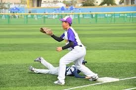 数学轶事：解析“赫尔曼·外尔”对概率与对称性的看法。（数学逸闻：解读赫尔曼·外尔对概率与对称性的思考）