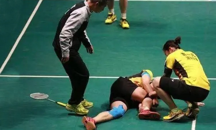 赛季得分新高！怀特全场投篮21中12，得到30分7板9助