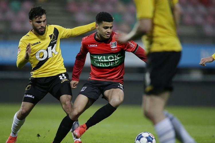 迷们充满期 迷们充满期