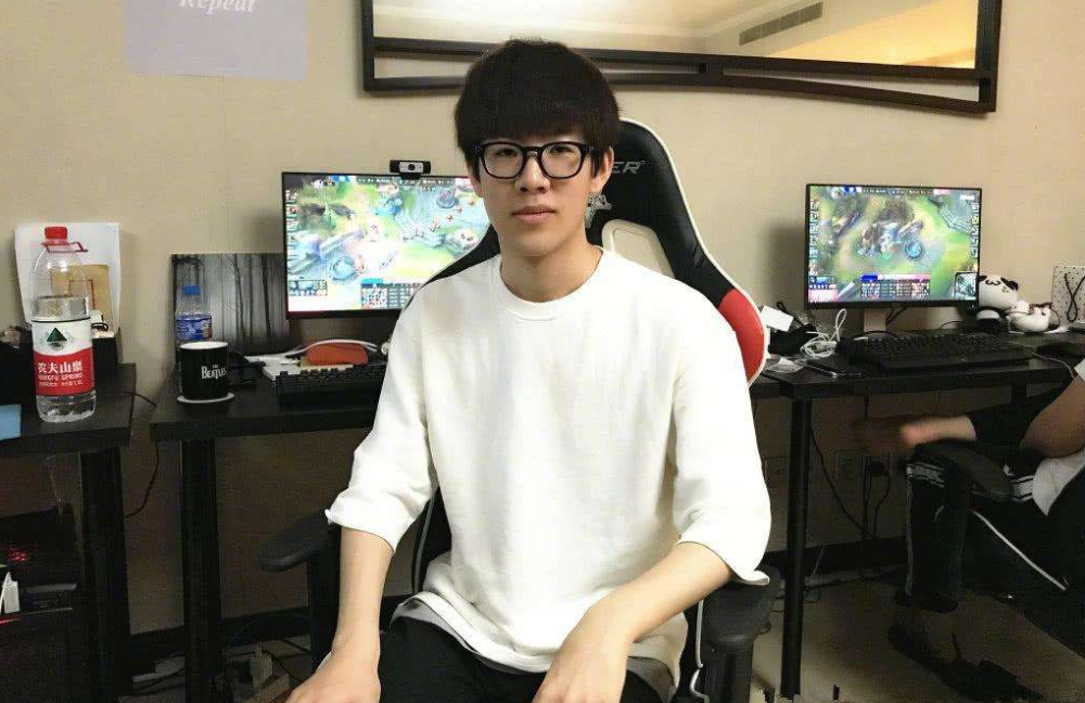 配色